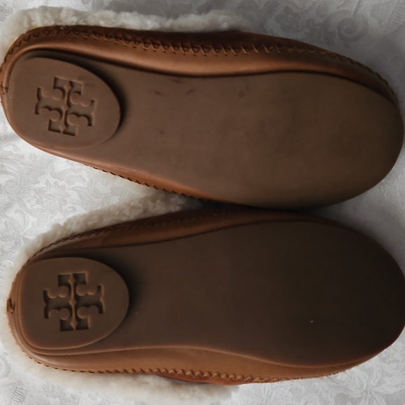 Tory Burch Coley Slippers, Size 8.5. - Picture 6 of 10